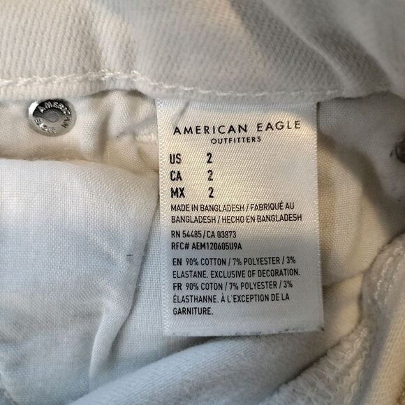 American Eagle White Distressed High-Waisted Stretchy Jean Shorts Sz 2 - Picture 6 of 6